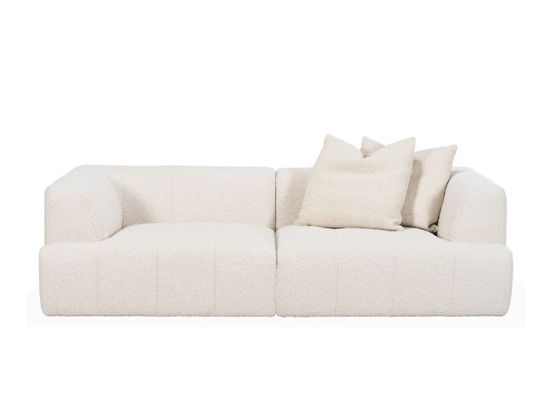 Coco 3‑sitssoffa Bouclé Offwhite – mjuka former i bouclékvalitet